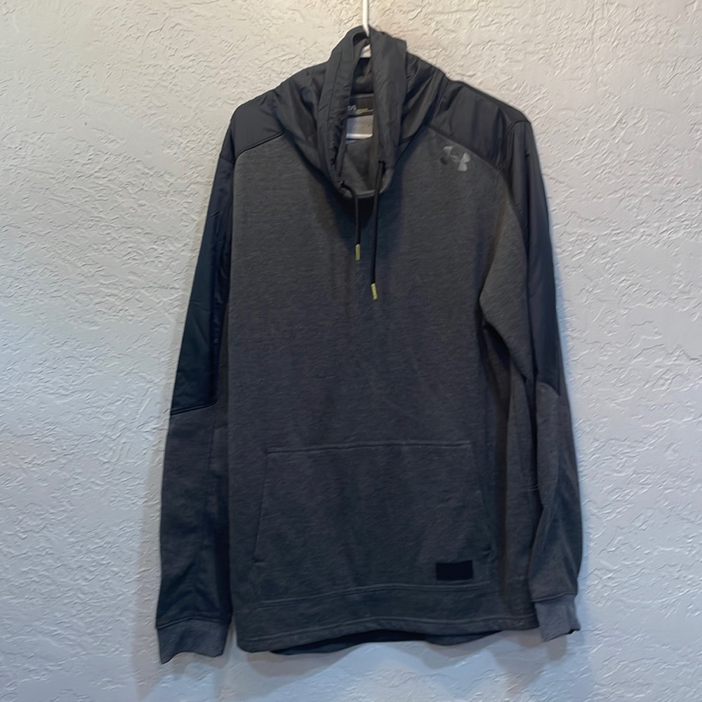Under armour sweatshirt